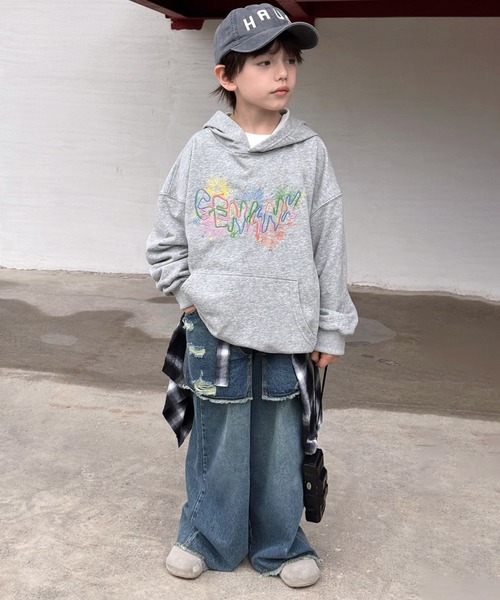 aimoha（アイモハ）の「【aimoha-KIDS-】カラフルロゴパーカー（パーカー・キッズ・杢グレー・140/130/120/160/150）」の5枚目の写真