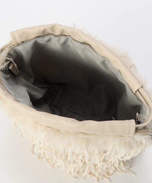 B.C STOCK（ベーセーストック）の「T.S.L/ティーエスエル フェザーヤーン2WAYショルダー（ショルダーバッグ・レディース・ブラック/チャコールグレー/アイボリー・FREE）」の11枚目の写真