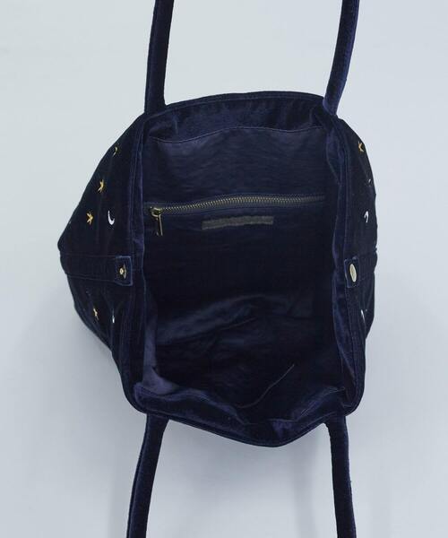 ADIEU TRISTESSE（アデュートリステス）の「星空刺繍バッグ（トートバッグ・レディース・ネイビー/ベージュ系その他・FREE）」の3枚目の写真