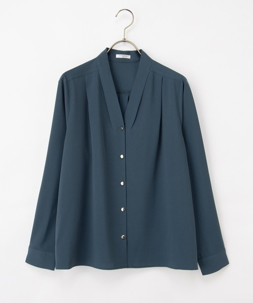 Honeys（ハニーズ）の「【抗菌防臭】Ｖネックブラウス（シャツ/ブラウス・レディース・ダークグリーン/ホワイト/ホワイト系その他/モカ/ネイビー・S/M/LL/L/3L）」の10枚目の写真