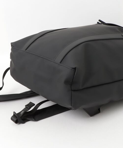 RAINS（レインズ）の「RAINS/レインズ/2ウェイトートバックパック/12940（バックパック/リュック・メンズ・ブラック・F）」の6枚目の写真
