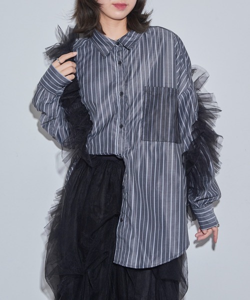 MAISON BREEZE reveur(メゾンブリーズレヴール)の「【MAISON BREEZE reveur】チュールレイヤードシャツ trc(シャツ/ブラウス・レディース・ブラック/オフホワイト・FREE)」の6枚目の写真