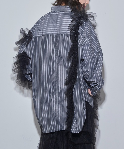 MAISON BREEZE reveur(メゾンブリーズレヴール)の「【MAISON BREEZE reveur】チュールレイヤードシャツ trc(シャツ/ブラウス・レディース・ブラック/オフホワイト・FREE)」の8枚目の写真