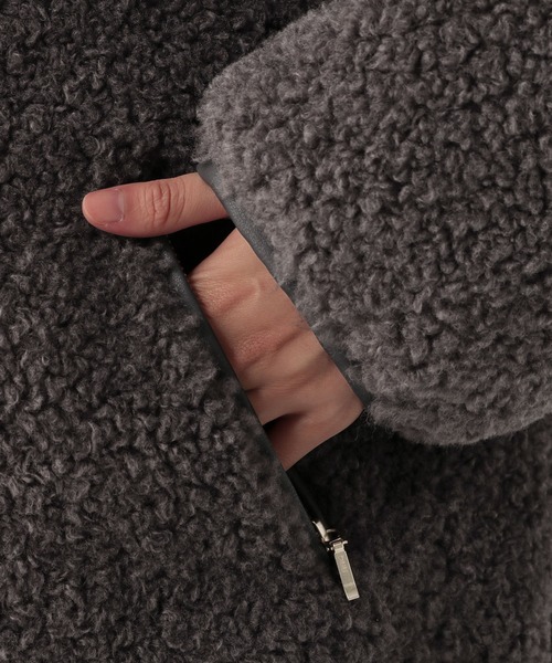 Elura（エルーラ）の「スタンドボアブルゾン/598143（その他アウター・レディース・グレー/キャメル/ダークブラウン・FREE）」の20枚目の写真