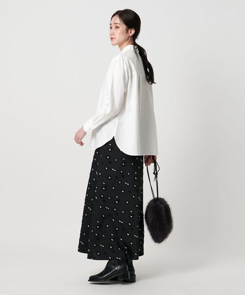 UNITED ARROWS（ユナイテッドアローズ）の「ミニフリルシャツ‐ウォッシャブル‐（シャツ/ブラウス・レディース・オフホワイト/ライトブルー/ベージュ/その他7/ネイビー・FREE）」の16枚目の写真