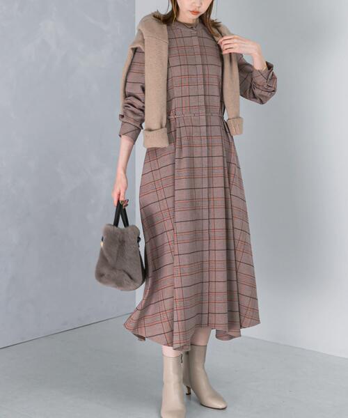 URBAN RESEARCH ROSSO WOMEN（アーバンリサーチ　ロッソ）の「『WEB限定』イレギュラーヘムワンピース（ワンピース・レディース・ネイビー/ブラウン/グレー・FREE）」の6枚目の写真