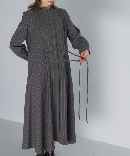 URBAN RESEARCH ROSSO WOMEN（アーバンリサーチ　ロッソ）の「『WEB限定』イレギュラーヘムワンピース（ワンピース・レディース・ネイビー/ブラウン/グレー・FREE）」の19枚目の写真