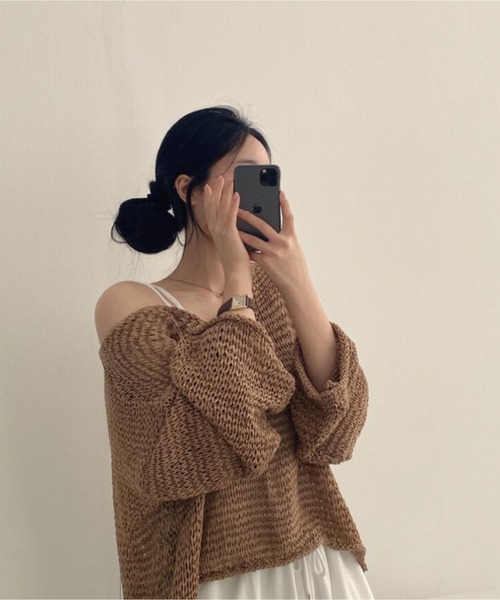 MAISON DE THERESE（メゾン ド テレーズ）の「透かし編み ゆったり 薄手 ニット（ニット/セーター・レディース・アイボリー/ブルー/オレンジ/ブラウン・FREE）」の11枚目の写真