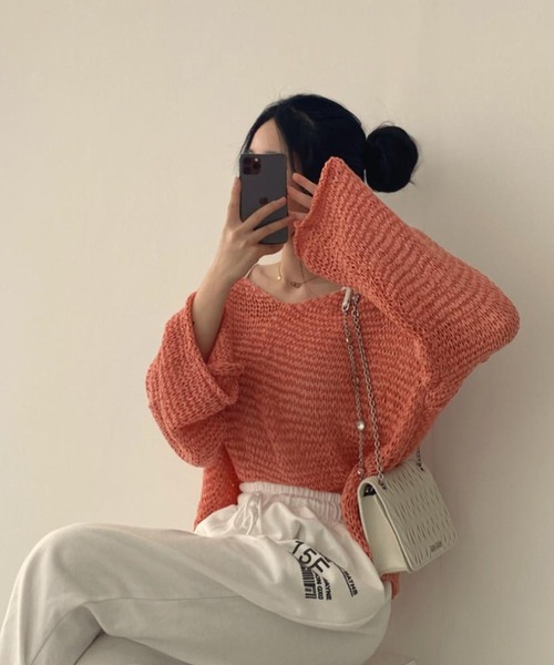 MAISON DE THERESE（メゾン ド テレーズ）の「透かし編み ゆったり 薄手 ニット（ニット/セーター・レディース・アイボリー/ブルー/オレンジ/ブラウン・FREE）」の15枚目の写真