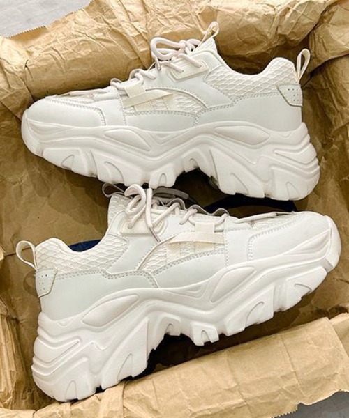 WESTBOY(ウエストボーイ)の「厚底 ワントーンスニーカー WO25W2SH02【WB ORIGINALS】【2025AW】(スニーカー・メンズ・ホワイト/ブラック・41/44/43/42)」の3枚目の写真