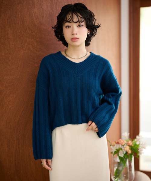 LAULEN(ローレン)の「wool wide lib short knit /ウールワイドリブコンパクトニットプルオーバー(ニット/セーター・レディース・ブルー/チャコールグレー/アイボリー・FREE)」の7枚目の写真
