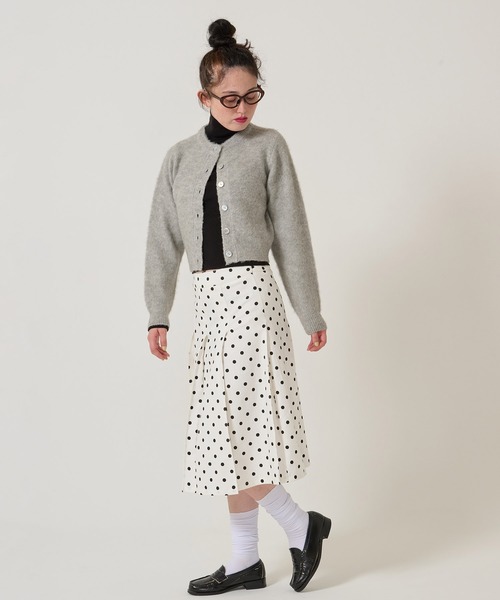 TINA:JOJUN(ティーナジョジュン)の「ドット柄 プリーツスカート TINA:JOJUN(スカート・レディース・カーキ/ホワイト/ベージュ・S/M)」の7枚目の写真