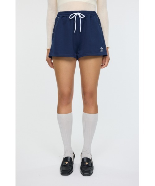 MOUSSY(マウジー)の「UMBRO PIPING トラックショーツ(スウェットパンツ・レディース・マジェンタ/ネイビー・FREE)」の7枚目の写真