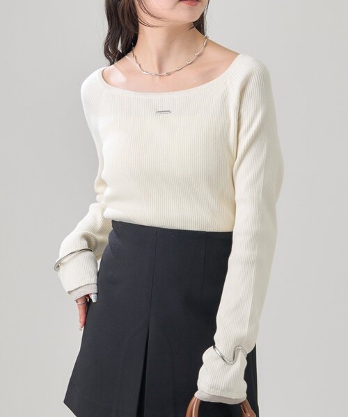 mystic(ミスティック)の「【4色展開◎】プレート付きクルーリブニット(ニット/セーター・レディース・ブラック/ブラウン/グレー/アイボリー・FREE)」の15枚目の写真