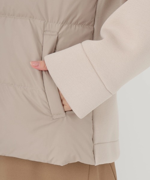 STRAWBERRY-FIELDS（ストロベリーフィールズ）の「スムースタフタ*カットBD_ジャージドッキングダウン（ダウンジャケット/コート・レディース・ベージュ/ブラック・2）」の11枚目の写真