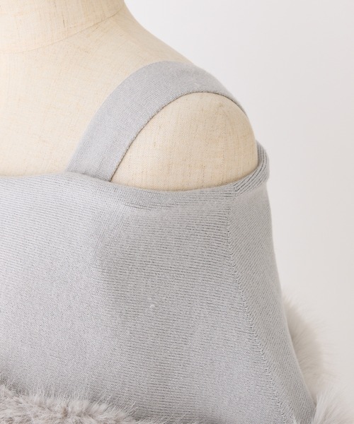 one after another NICE CLAUP（ワンアフターアナザーナイスクラップ）の「【S/Mサイズ展開】オフショルファーリボンニットワンピ（ワンピース・レディース・アイボリー/ブラック/グレー・MEDIUM/SMALL）」の11枚目の写真