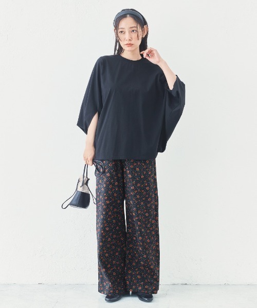 and myera(アンド マイラ)の「and myera ドルマンスリーブTトップス(Tシャツ/カットソー・レディース・ブラック/グレー/ブラウン・LL/L/M/S)」の7枚目の写真