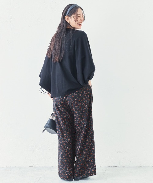 and myera(アンド マイラ)の「and myera ドルマンスリーブTトップス(Tシャツ/カットソー・レディース・ブラック/グレー/ブラウン・LL/L/M/S)」の8枚目の写真