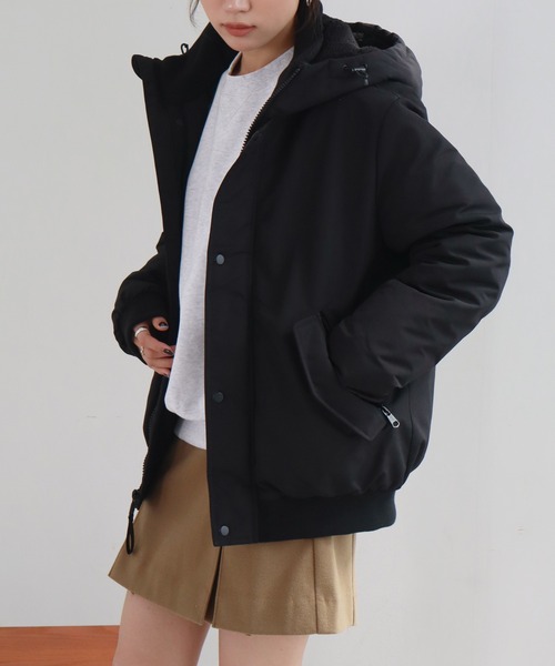 Calvin Klein（カルバン・クライン）の「【Calvin Klein/カルバンクライン】ARCTIC FAILLE BOMBER/アークティックフェイルボンバー（ダウンジャケット/コート・メンズ・ブラック/スミクロ・XL/S/M/L）」の4枚目の写真