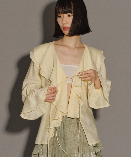yae(ヤエ)の「Sheer ruffle frill blouse / シアーラッフルフリルブラウス(シャツ/ブラウス・レディース・ブラック/ライトブルー/イエロー・FREE)」の3枚目の写真