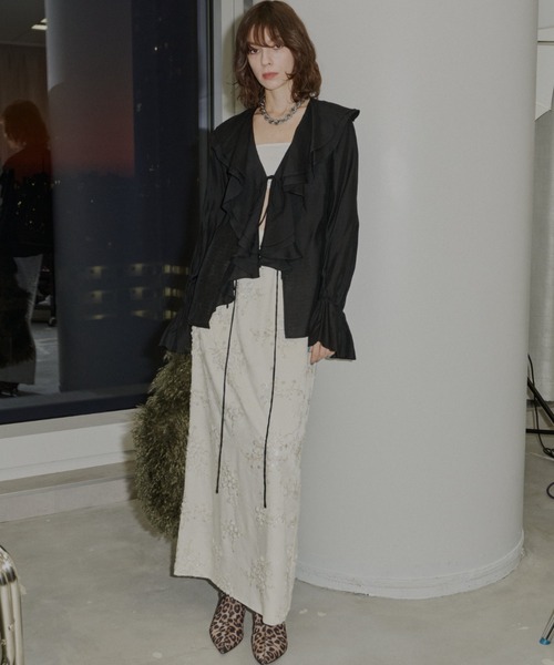 yae(ヤエ)の「Sheer ruffle frill blouse / シアーラッフルフリルブラウス(シャツ/ブラウス・レディース・ブラック/ライトブルー/イエロー・FREE)」の5枚目の写真