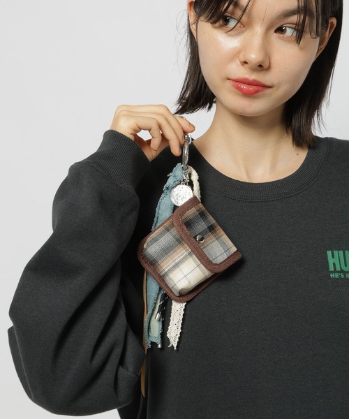 niko and...（ニコアンド）の「【NASU FARM VILLAGE】ポーチチャーム（ネックレス・レディース・ダークブラウン/ライトブルー/ピンク・0）」の5枚目の写真