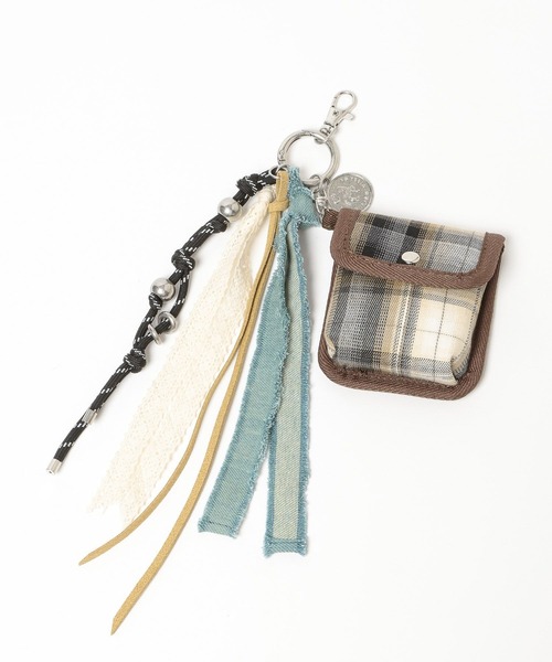 niko and...（ニコアンド）の「【NASU FARM VILLAGE】ポーチチャーム（ネックレス・レディース・ダークブラウン/ライトブルー/ピンク・0）」の8枚目の写真