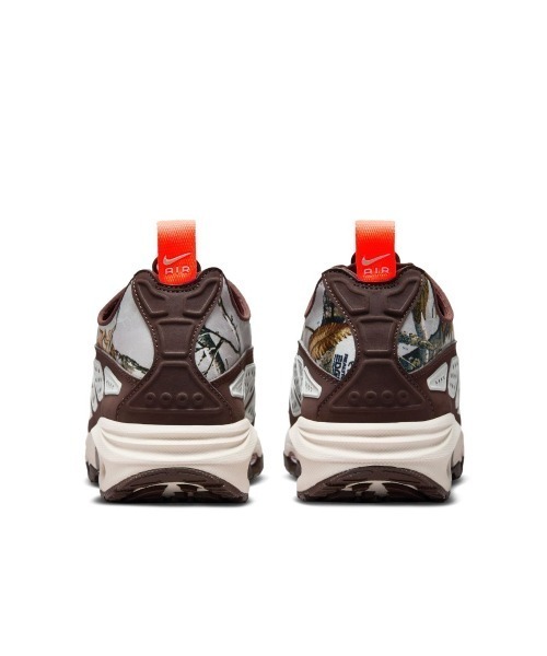 NIKE(ナイキ)の「NIKE Air Max Sndr(ナイキ ウィメンズ エア マックス SNDR)(スニーカー・レディース・ブラウン系・23cm/23.5cm/24cm/24.5cm/25cm/25.5cm/26cm/26.5cm/27cm/27.5cm/28cm/28.5cm/29cm)」の7枚目の写真