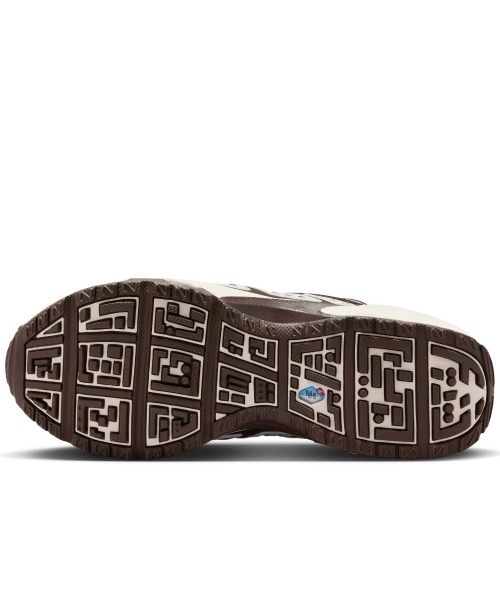 NIKE(ナイキ)の「NIKE Air Max Sndr(ナイキ ウィメンズ エア マックス SNDR)(スニーカー・レディース・ブラウン系・23cm/23.5cm/24cm/24.5cm/25cm/25.5cm/26cm/26.5cm/27cm/27.5cm/28cm/28.5cm/29cm)」の8枚目の写真