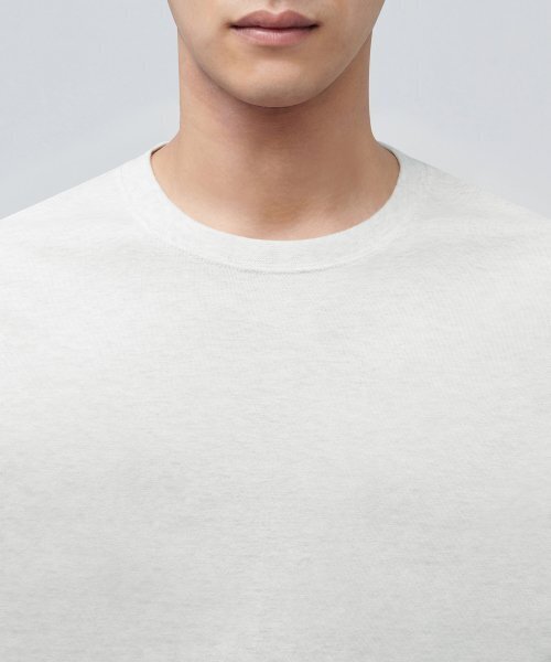 MUSINSA STANDARD（ムシンサスタンダード）の「ベーシッククルーネックTシャツ[オートミール]（Tシャツ/カットソー・メンズ・その他・XXX-LARGE/SMALL/MEDIUM/LARGE/X-LARGE/XX-LARGE）」の3枚目の写真