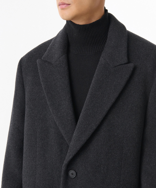 MUSINSA STANDARD（ムシンサスタンダード）の「カシミヤブレンドダディショルダーピークトシングルロングコート[チャコールグレー]（チェスターコート・メンズ・その他・XX-LARGE/MEDIUM/LARGE/X-LARGE）」の3枚目の写真