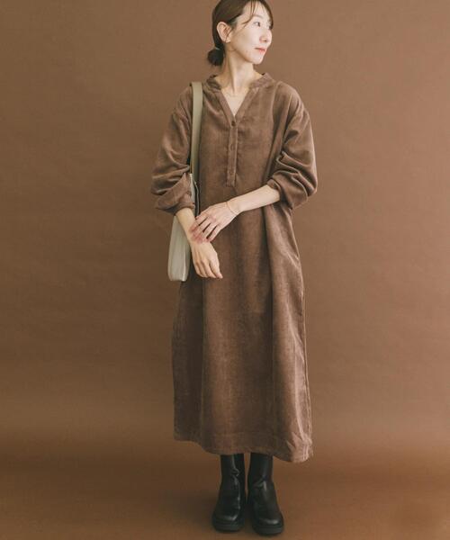 ITEMS URBANRESEARCH（アイテムズ アーバンリサーチ）の「ライトコーデュロイスキッパーワンピース（ワンピース・レディース・チャコールグレー/ブラウン/バーガンディー・FREE）」の10枚目の写真