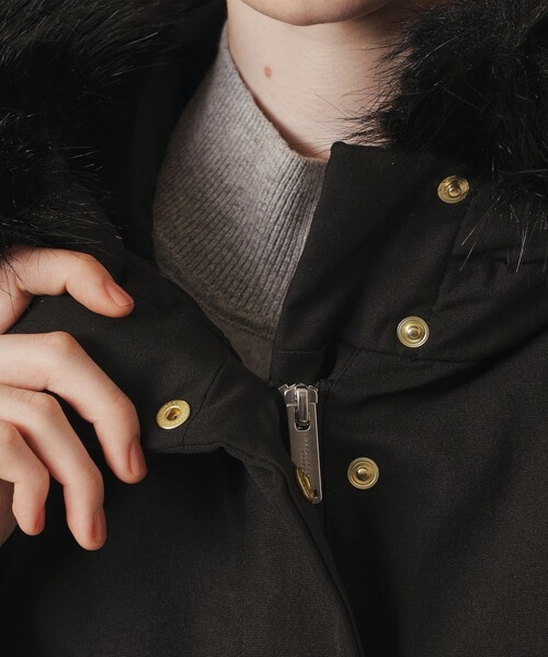 MACKINTOSH LONDON（マッキントッシュ ロンドン）の「【WEB・一部店舗限定】ポリエステルオックスフォードフーデットダウンコート（ダウンジャケット/コート・レディース・グリーン系その他6/ブラック・38/40）」の8枚目の写真