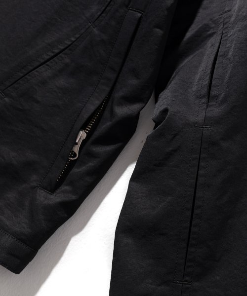 MASSNOUN(マスノウン)の「ストレインメッシュアップインバーテッドジャケットMFTJK003-BK(ナイロンジャケット・レディース・その他・LARGE/MEDIUM)」の8枚目の写真