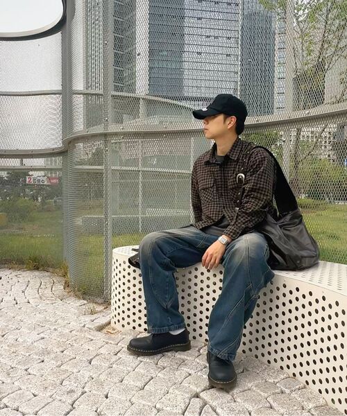 HAH ARCHIVE（ハーアーカイブ）の「[Ham Junsoo Collaboration] HH Belted Bag 2-Way (Brown)（ショルダーバッグ・メンズ・その他・FREE）」の10枚目の写真