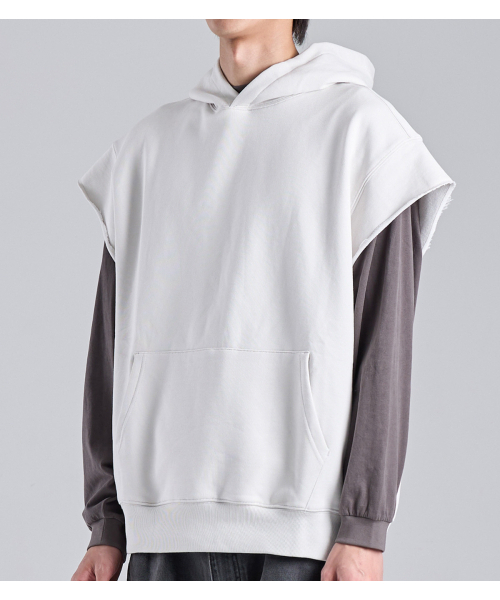 BUTTON SEOUL（ボタンソウル）の「スリーブレスビンテージコットンフードベスト(ホワイト)（Tシャツ/カットソー・メンズ・その他・MEDIUM/LARGE/X-LARGE）」の3枚目の写真