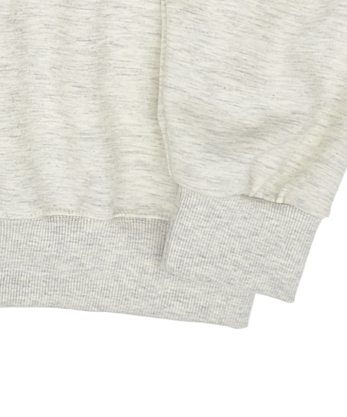 PAPERBOY（ペーパーボーイ）の「NYシンプルロゴスウェットシャツ-オートミール（スウェット・レディース・その他・SMALL/MEDIUM/LARGE/X-LARGE）」の9枚目の写真