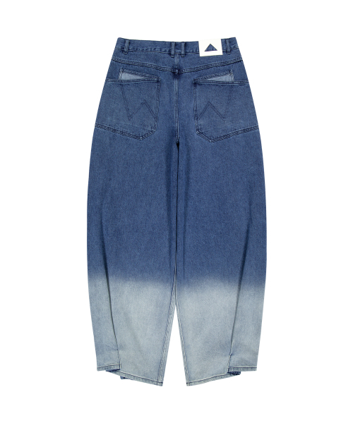 UNGIMMICK（アンジミック）の「TWO TONE WASHED DENIM PANTS (BLUE)（デニムパンツ・メンズ・その他・SMALL/MEDIUM/LARGE）」の2枚目の写真