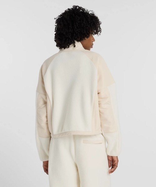 NEW BALANCE（ニューバランス）の「New Balance High Pile Fleece Jacket（ニューバランス ハイパイルフリースジャケット）（ブルゾン・メンズ・ベージュ系・SMALL/MEDIUM/LARGE）」の2枚目の写真