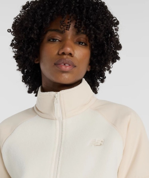 NEW BALANCE（ニューバランス）の「New Balance High Pile Fleece Jacket（ニューバランス ハイパイルフリースジャケット）（ブルゾン・メンズ・ベージュ系・SMALL/MEDIUM/LARGE）」の4枚目の写真