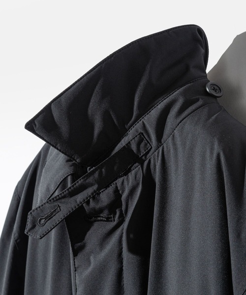 HERNO(ヘルノ)の「HERNO 2 LAYER PROMETEO BALMACAAN DOWN COAT ヘルノ 2レイヤー プロメテオ ステンカラー ダウンコート(ダウンジャケット/コート・メンズ・ブラック・50/46)」の13枚目の写真