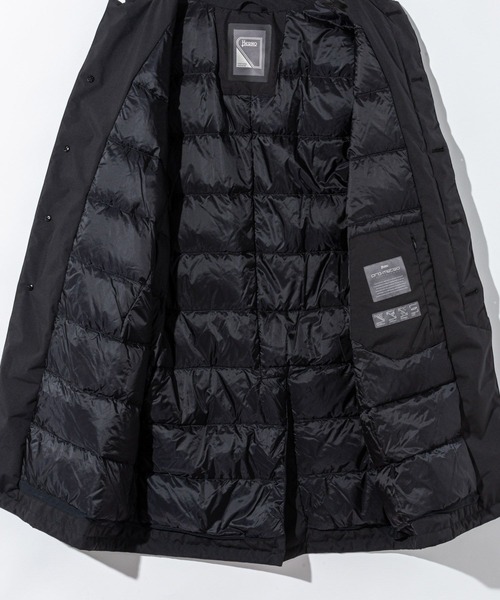 HERNO(ヘルノ)の「HERNO 2 LAYER PROMETEO BALMACAAN DOWN COAT ヘルノ 2レイヤー プロメテオ ステンカラー ダウンコート(ダウンジャケット/コート・メンズ・ブラック・50/46)」の15枚目の写真