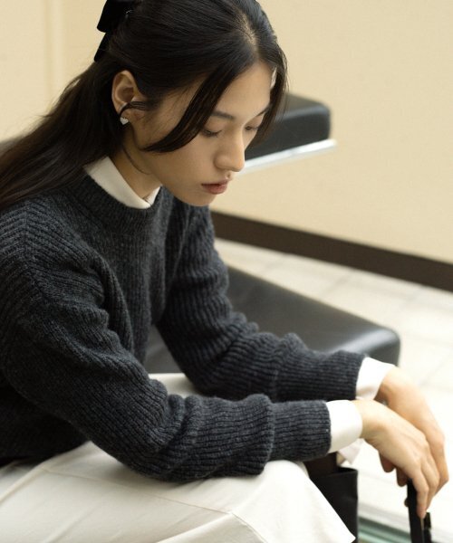 OCTETTE(オテット)の「Mohair Sweater-Charcoal(ニット/セーター・レディース・その他・FREE)」の5枚目の写真