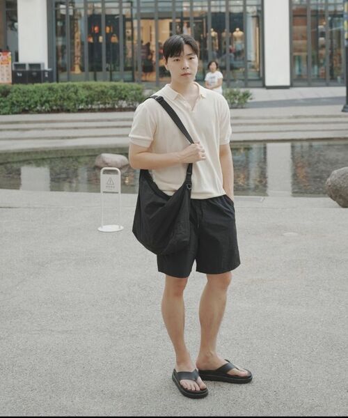 KANEITEI(カネイテイ)の「LIGHTWEIGHT MESSENGER BAG (BLACK) / RECYCLED(メッセンジャーバッグ・レディース・その他・MEDIUM)」の12枚目の写真