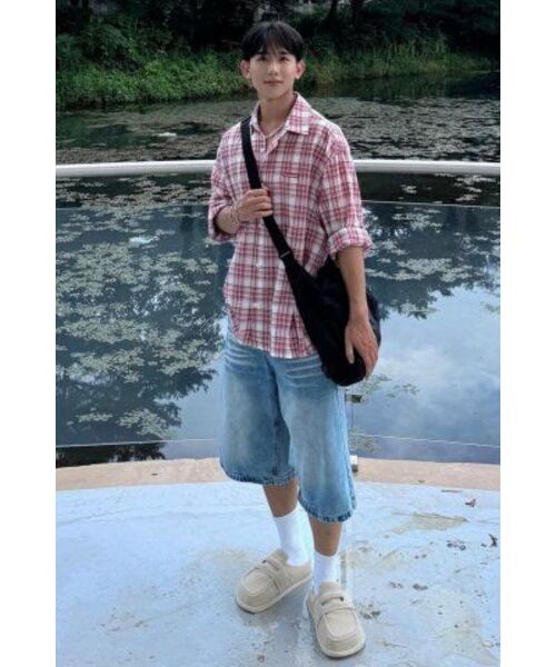 KANEITEI(カネイテイ)の「LIGHTWEIGHT MESSENGER BAG (BLACK) / RECYCLED(メッセンジャーバッグ・レディース・その他・MEDIUM)」の6枚目の写真