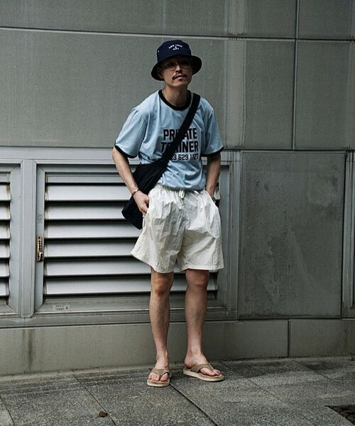 KANEITEI(カネイテイ)の「LIGHTWEIGHT MESSENGER BAG (BLACK) / RECYCLED(メッセンジャーバッグ・レディース・その他・MEDIUM)」の2枚目の写真