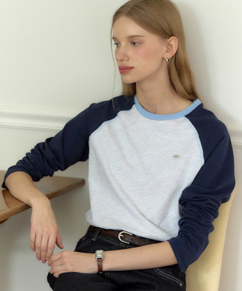 OURHOPE(アワーホープ)の「ツートンラグランTシャツ - ネイビー(Tシャツ/カットソー・レディース・ネイビー・2(M)/1(S))」の3枚目の写真