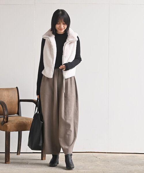 rps（アールピーエス）の「ピーチ起毛コクーンパンツ（その他パンツ・レディース・モカ/チャコールグレー/ブラック・フリー）」の14枚目の写真