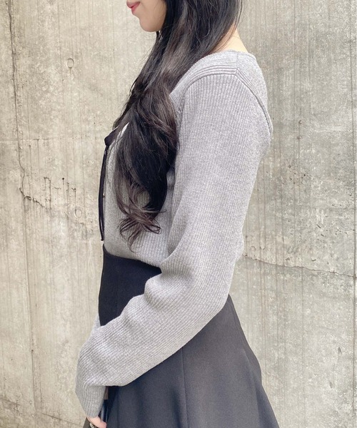 INGNI（イング）の「フロントレースドッキングニット（ニット/セーター・レディース・ブラック×ホワイト/ピンク系2/レッド系3/グレー×ホワイト・M）」の15枚目の写真