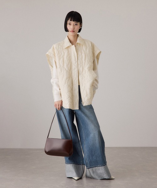 ADAM ET ROPE'(アダムエロペ)の「ターンナップアジャストデニム(デニムパンツ・レディース・ブルー/ベージュ・36/38)」の8枚目の写真